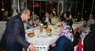 Yalova İl Müdürlüğü Tarafından Şehit Aileleri ve Gaziler Onuruna Yemek Düzenlendi.