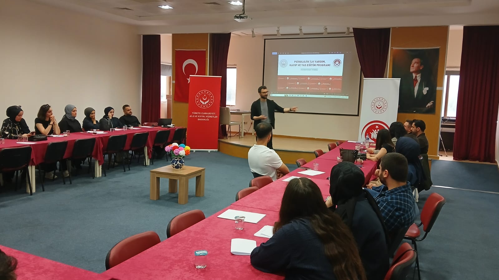 Avrupa Yakası 3. Grup Şehit Gazi Biriminin ev sahipliğinde Psikolojik İlk Yardım, Kayıp Ve Yas eğitim programı gerçekleştirilmiştir.