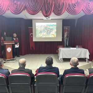 #Aileyılı Etkinlikleri Kapsamında “Vatan ve Kahramanlık Buluşmaları” Programı Düzenlendi   - fotoğraf 3