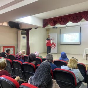 Aile Eğitim Programı Kapsamında Verilen Eğitimlerimiz Düzenli Olarak Devam Ediyoruz - fotoğraf 2