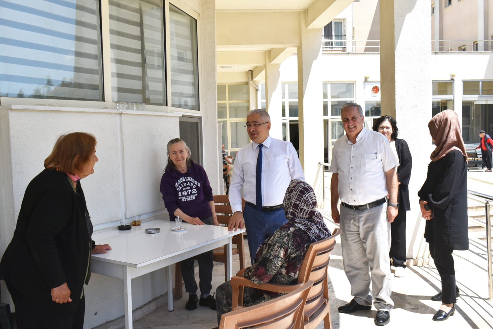 İl Müdürümüz Faruk Uysal, Kurban Bayramı vesilesiyle Yenişehir Huzurevi’ni ziyaret etti