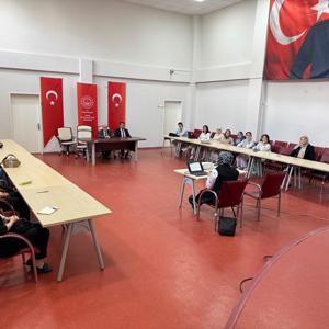 Kadınlara ve Engellilere Sunulan Mesleki Eğitim ve İstihdam Hizmetleri Konulu Eğitim - fotoğraf 2