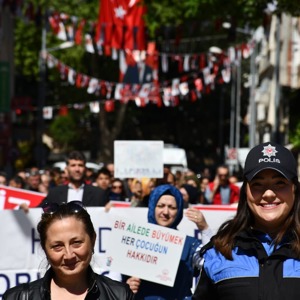 Ailemiz Geleceğimiz Yürüyüşü: Güçlü Aile, Güçlü Toplum - fotoğraf 7