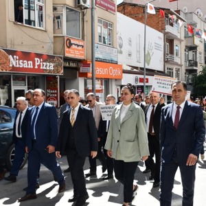 Ailemiz Geleceğimiz Yürüyüşü: Güçlü Aile, Güçlü Toplum - fotoğraf 4