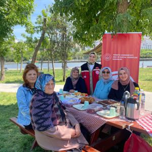 2025 Aile Yılı Kapsamında "Ailemiz Geleceğimiz, Değerlerimiz" Mottosuyla, Kıymetli Şehit Yakınlarımızı ve Gazilerimizin Aileleri ile Etkinlikler Gerçekleştirilmiştir - fotoğraf 2