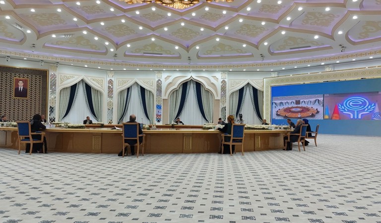 Director General of the Family Institute Attended the ECO Sustainable Development Forum