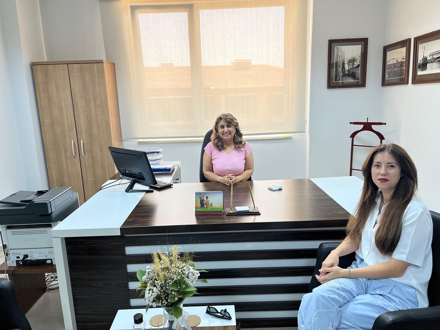  Dr. Öğr. Üyesi Sayın Aslı Gözde AKIŞ, İl Müdürümüz Sayın Emine BÖÇKÜN’ü Makamında Ziyaret Etti.