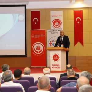 ADANA AİLE VE SOSYAL HİZMETLER İL MÜDÜRLÜĞÜMÜZ VE ADANA BÜYÜK AİLE PLATFORMU İŞBİRLİĞİNDE DÜZENLENEN “DİJİTAL ÇAĞDA AİLE OLMAK” KONULU KONFERANS - fotoğraf 4
