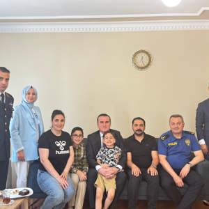 Kurban Bayramı Münasebetiyle, İlimiz Genelinde Kıymetli Şehit Yakınlarımız ve Kahraman Gazilerimizi Ziyaretlere Devam Ediyoruz. - fotoğraf 5