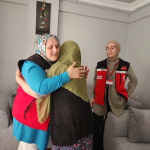 Kurban Bayramı Münasebetiyle, İlimiz Genelinde Kıymetli Şehit Yakınlarımız ve Kahraman Gazilerimizi Ziyaretlere Devam Ediyoruz. - fotoğraf 4