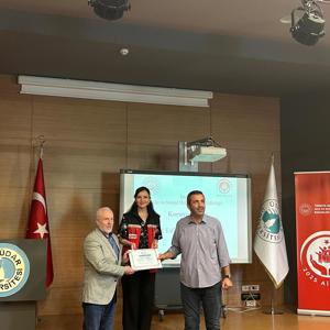 2025 Aile Yılı Kapsamında 3 Haziran "Koruyucu Aile Günü" Kapsamında Üsküdar Üniversitesi'nde Tanıtım Programı Gerçekleştirilmiştir. - fotoğraf 3