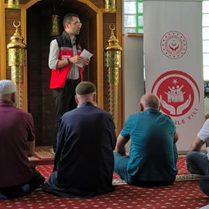 İlimiz Genelindeki Camilerde Cuma Namazı Öncesi Koruyucu ve Önleyici Hizmetlerimiz Kapsamında Farkındalık Eğitimlerimiz Devam Ediyor. - fotoğraf 1