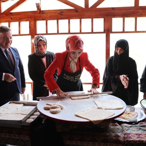 Aile ve Sosyal Hizmetler Bakanımız Göktaş, Erzincan'da ziyaretlerde bulundu - fotoğraf 2