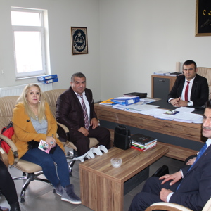 Fiziksel Engelliler Federasyonu Başkanından Vali Yardımcımız Sayın Yakup Ömeroğlu ve İl Müdür Vekili Mahmut Çetinkaya’yı Ziyaret etti. - fotoğraf 2