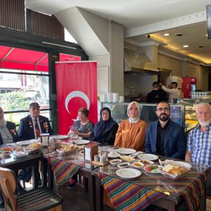 15 Haziran Babalar Günü Münasebetiyle Çok Kıymetli Şehit Babalarımızla ve Gazilerimizin Aileleriyle Aynı Sofrada Buluştuk. - fotoğraf 2