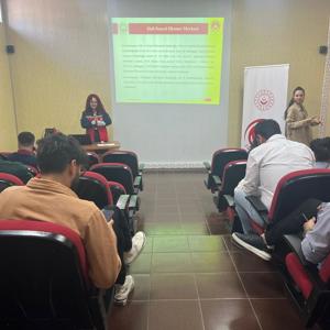 Aile Eğitim Programı Kapsamında Verilen Eğitimlerimiz Düzenli Olarak Devam Ediyoruz - fotoğraf 3