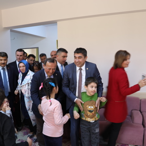TBMM Down Sendromu, Otizm Ve Diğer Gelişim Bozukluklarının Yaygınlığının Tespiti Araştırma Komisyonu Saray Engelsiz Yaşam, Bakım ve Rehabilitasyon Merkezi’nde İncelemelerde Bulundu - fotoğraf 6
