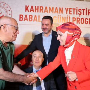 Aile ve Sosyal Hizmetler Bakanımız Göktaş, Babalar Günü'nde şehit babaları ve gazilerle bir araya geldi  - fotoğraf 8