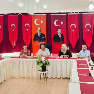 2025 Aile Yılı Etkinlikleri Kapsamında, Ailenin Önemi: Koruyucu Aile Olmak Konulu Söyleşi Düzenlendi - fotoğraf 3