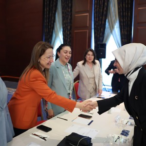 Bakanımız Göktaş, AK Parti'li "Kadın Milletvekilleri ile İstişare Programı"na katıldı - fotoğraf 2