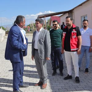 İL MÜDÜRÜMÜZ ERTAÇ BAKİ GAZİMİZ HAMİT IŞIK'A TAZİYE ZİYARETİNDE BULUNDU - fotoğraf 1