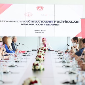 Bakanımız Göktaş, "İstanbul Odağında Kadın Politikaları Arama Konferansı"nda konuştu - fotoğraf 3