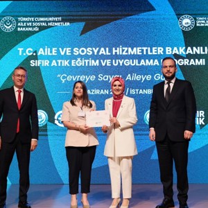 Aile ve Sosyal Hizmetler Bakanımız Göktaş "Sıfır Atık Eğitim ve Uygulama Programı"nda konuştu - fotoğraf 2