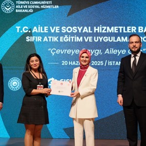 Aile ve Sosyal Hizmetler Bakanımız Göktaş "Sıfır Atık Eğitim ve Uygulama Programı"nda konuştu - fotoğraf 3