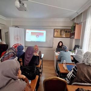 İlimiz Genelinde Aile Eğitim Programı Kapsamında Verilen Eğitimlerimiz Düzenli Olarak Devam Ediyor - fotoğraf 1