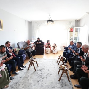 Samsun Valisi Orhan Tavlı'dan 15 Temmuz Gazilerine Anlamlı Ziyaret - fotoğraf 11