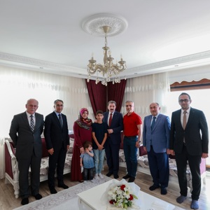 Samsun Valisi Orhan Tavlı'dan 15 Temmuz Gazilerine Anlamlı Ziyaret - fotoğraf 28