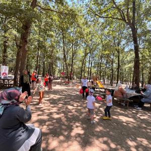 2025 Aile Yılı Kapsamında Koruyucu Ailelerimiz ile Azizpaşa Mesire Alanında Piknik Etkinliği Düzenlendi - fotoğraf 2