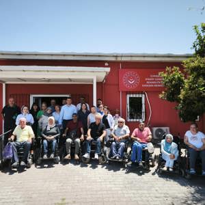 Bakan Yardımcımız Sn. Sevim SAYIM MADAK, Bağlı Kuruluşlarımıza Ziyaret Gerçekleştirmiştir - fotoğraf 1