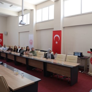 Kadirli Sosyal Hizmet Merkezi Müdürlüğü Kadın Hizmetleri Birimi, HayatHatay projesini yerinde gözlemlemek, kadın kooperatiflerinin kurulması ve geliştirilmesine yönelik bilgi edinmek amacıyla ilimizi ziyaret etmiştir. - fotoğraf 4