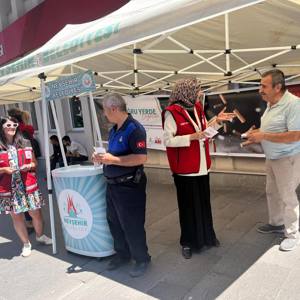 İlimiz Çocuklar Güvende Ekibi broşür dağıtımı yapıldı. - fotoğraf 1