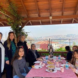 Aile Yılı Kapsamında Şehit Yakını ve Gazi Ailelerimizle ‘Ailemiz Huzurumuz, Ailemiz Neşemiz’ Temalı Birlikte Üretiyoruz: Kahvaltıdan Fidana Etkinliği - fotoğraf 3