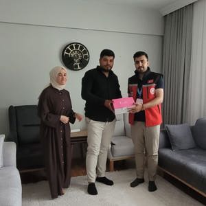 Evlenecek Gençlerin Desteklenmesi Projesinden Yararlanan Çiftlerimizi Ziyaret Ederek, Sayın Bakanımız Mahinur Özdemir Göktaş'ın Tebriklerini İletiyoruz - fotoğraf 1