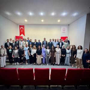 İl Müdürümüz Sn. Ömer TURAN Başkanlığında Aile Yılı ve Koruyucu-Önleyici Hizmet Modelleri Kapsamında Değerlendirme Toplantısı Gerçekleştirildi - fotoğraf 5