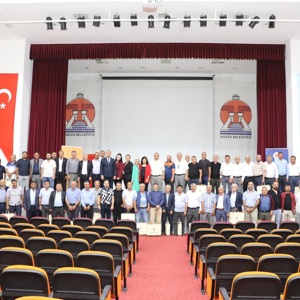 Muhtarlara “Aile Yılında Sosyal Hizmet ve Çocuk Koruma” Eğitimi   - fotoğraf 4