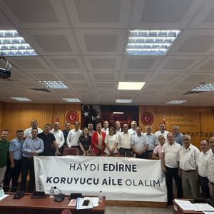 Edirne İl Genel Meclisi Temmuz Ayı Olağan Kongresinde Koruyucu Aile Tanıtımı Yapıldı. - fotoğraf 1