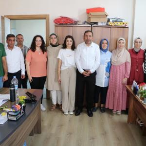 İl Müdürümüz Aydın POLAT, Bayram tatilinin ardından ilk iş gününde çalışma arkadaşlarımızla birlikte geleneksel bayramlaşmamızı gerçekleştirdi. - fotoğraf 5