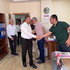 İl Müdürümüz Aydın POLAT, Bayram tatilinin ardından ilk iş gününde çalışma arkadaşlarımızla birlikte geleneksel bayramlaşmamızı gerçekleştirdi. - fotoğraf 12