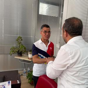 İl Müdürümüz Aydın POLAT, Bayram tatilinin ardından ilk iş gününde çalışma arkadaşlarımızla birlikte geleneksel bayramlaşmamızı gerçekleştirdi. - fotoğraf 18