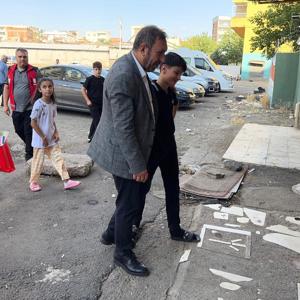 “Bir çocuk güler, bin çiçek açar.”  - fotoğraf 3