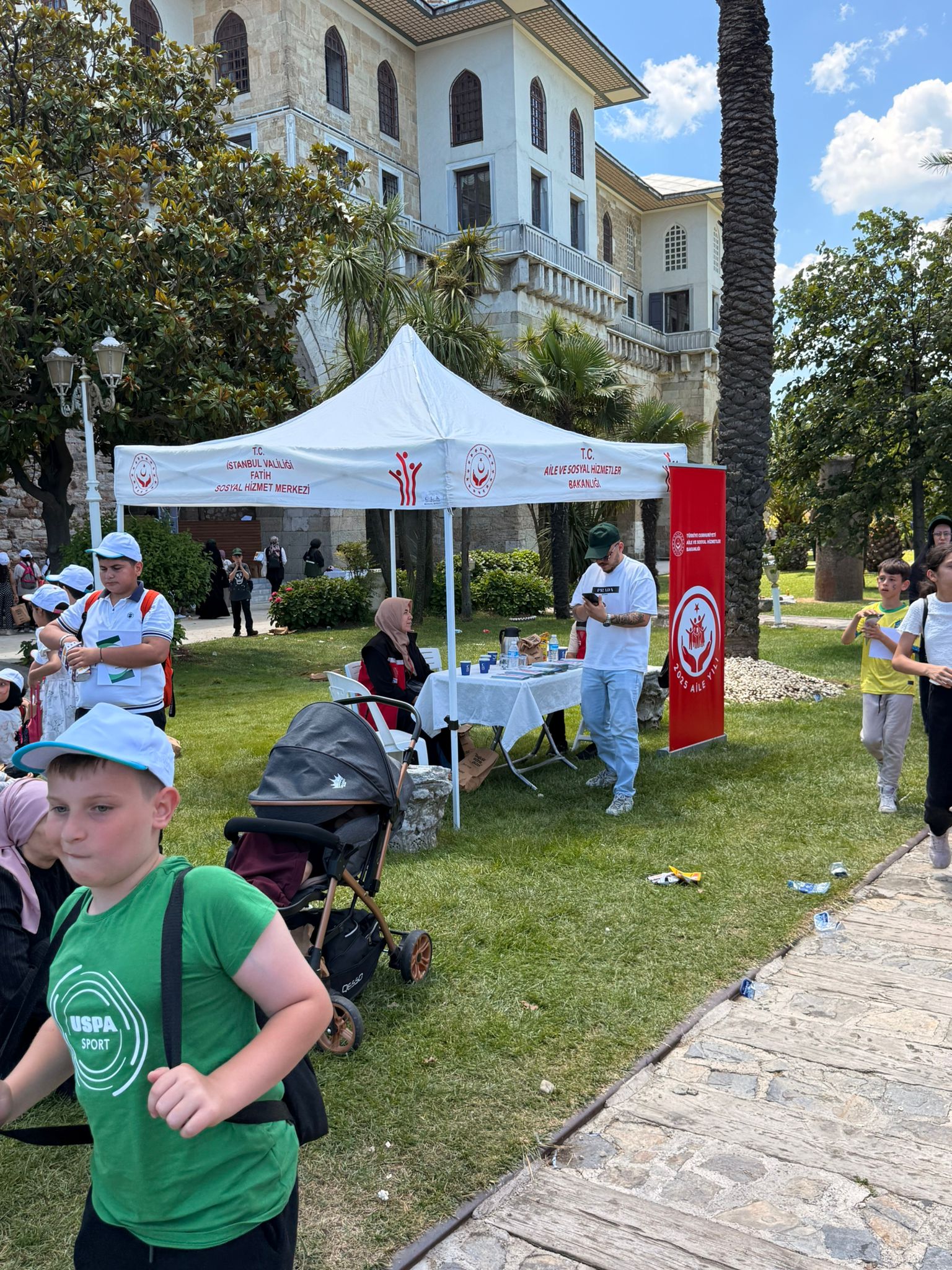 Aile Yılı Etkinlikleri Kapsamında “Spor Bağımlılıktan Korur” Temalı Bilgilendirme Şenlikte İl Müdürlüğü Olarak Katılımcılara Bilgilendirmede Bulunduk