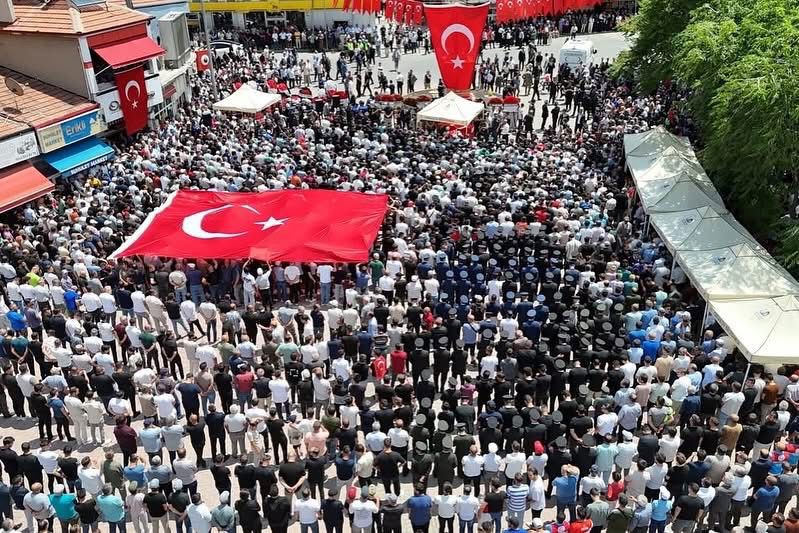 BİR ÖLÜRÜZ, BİN DİRİLİRİZ ! - fotoğraf 8