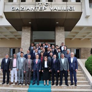 Muhtar Cup Protokolü İmzalandı: Sokaktan Sahaya, Ailece Spora - fotoğraf 4