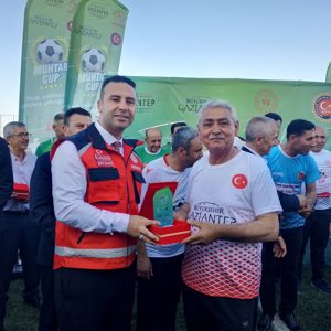 “Muhtar Cup” Futbol Turnuvasında Mahalle Dayanışması Sahaya Yansıdı - fotoğraf 4