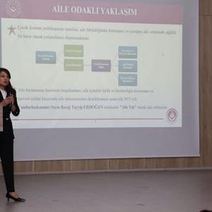İl Müdürlüğümüz Konferans Salonu’nda Gönül Elçileri ile Koruyucu Aile Farkındalık Toplantısı Gerçekleştirilmiştir. - fotoğraf 7