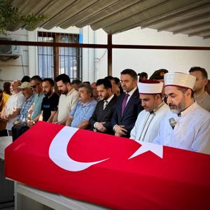 Valimiz Sn. Davut GÜL, İl Müdürümüz Sn. Ömer TURAN ve Protokol Mensuplarının Katılımı ile Kıbrıs Gazimiz Mehmet Ali HAYRIOĞLU 'nun Cenaze Namazı Kılındı - fotoğraf 1